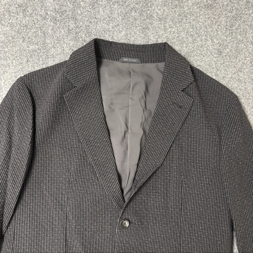 Giorgio Armani Men’s Virgin Wool Coat Sz 54R - Picture 3 of 16